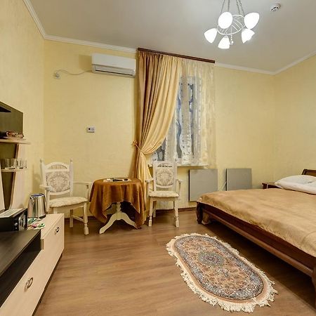Aleksandria Hotel Киев Екстериор снимка