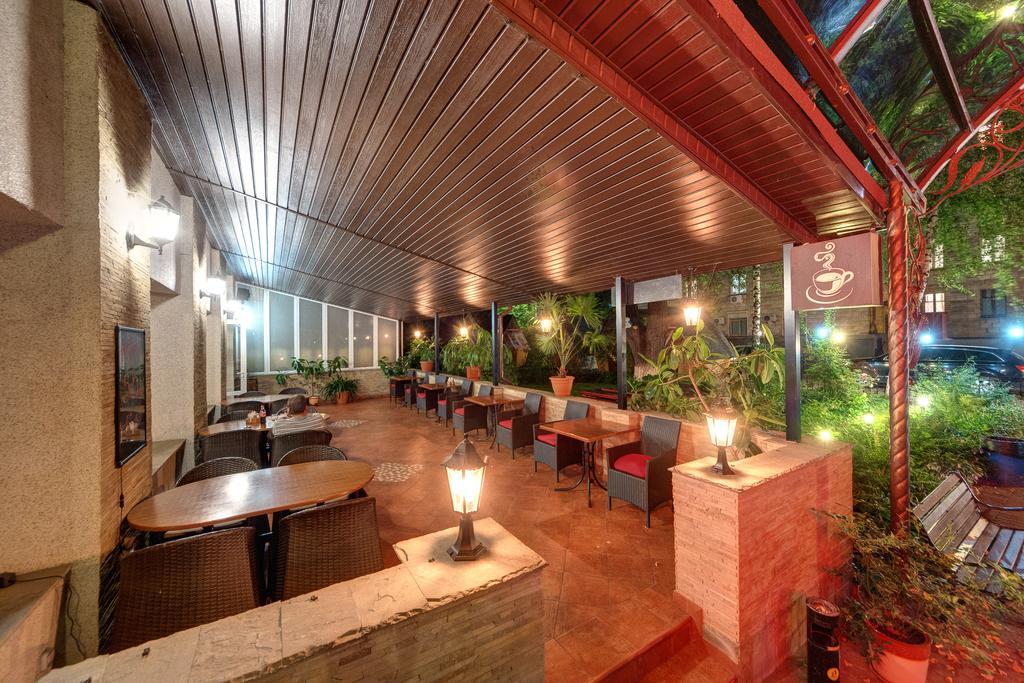 Aleksandria Hotel Киев Екстериор снимка