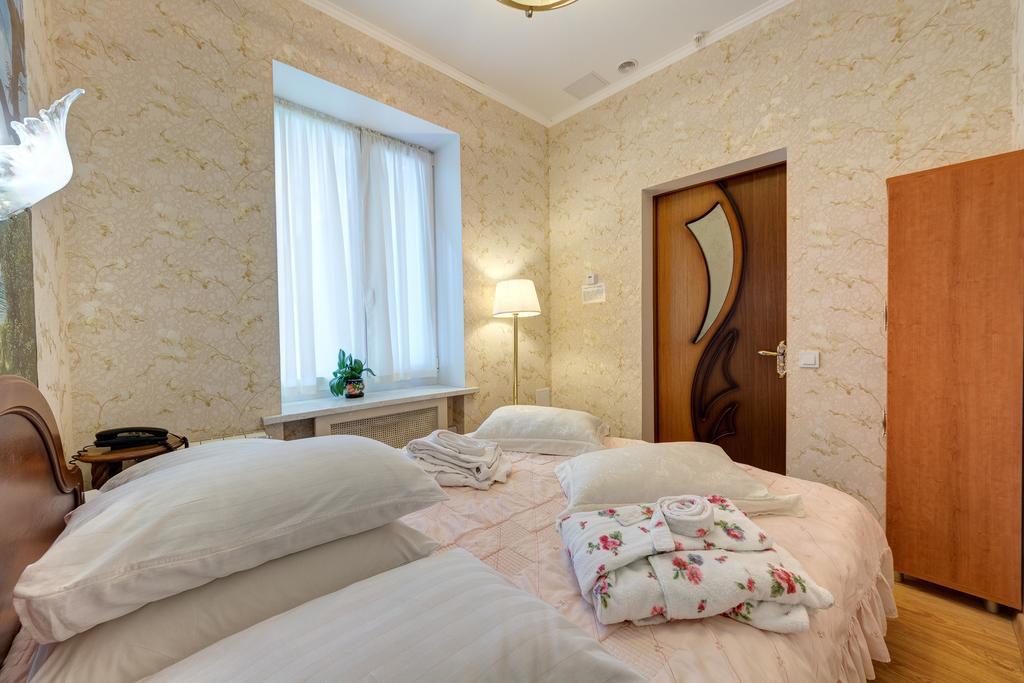 Aleksandria Hotel Киев Екстериор снимка