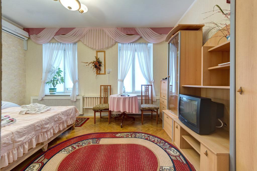 Aleksandria Hotel Киев Екстериор снимка