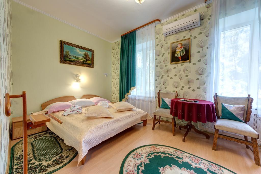 Aleksandria Hotel Киев Екстериор снимка
