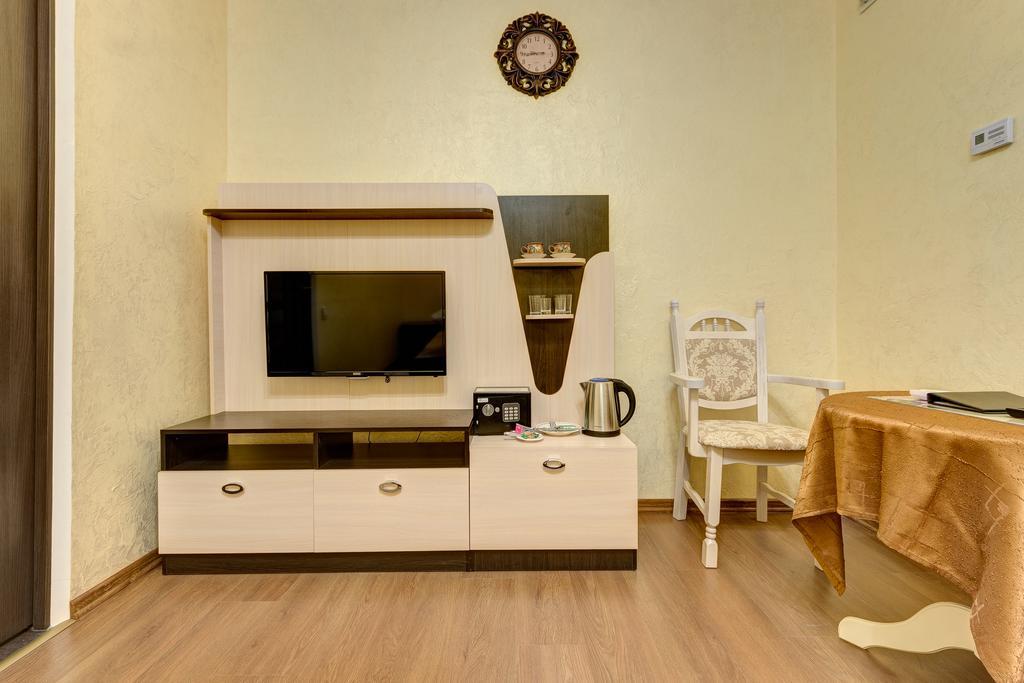Aleksandria Hotel Киев Екстериор снимка