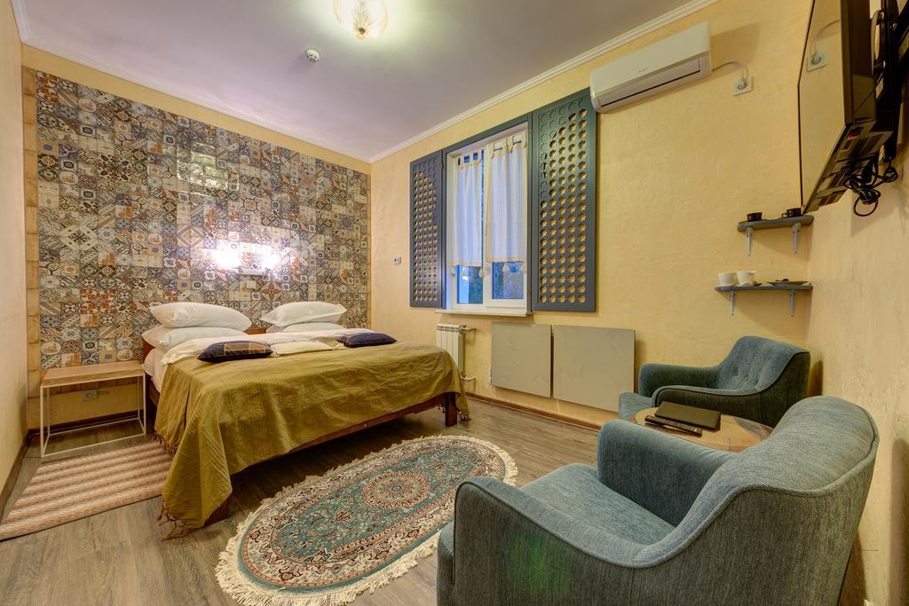 Aleksandria Hotel Киев Екстериор снимка